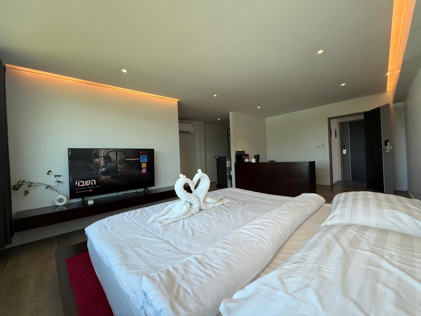 P168 Hostel Samui Чавенг Бийч Екстериор снимка