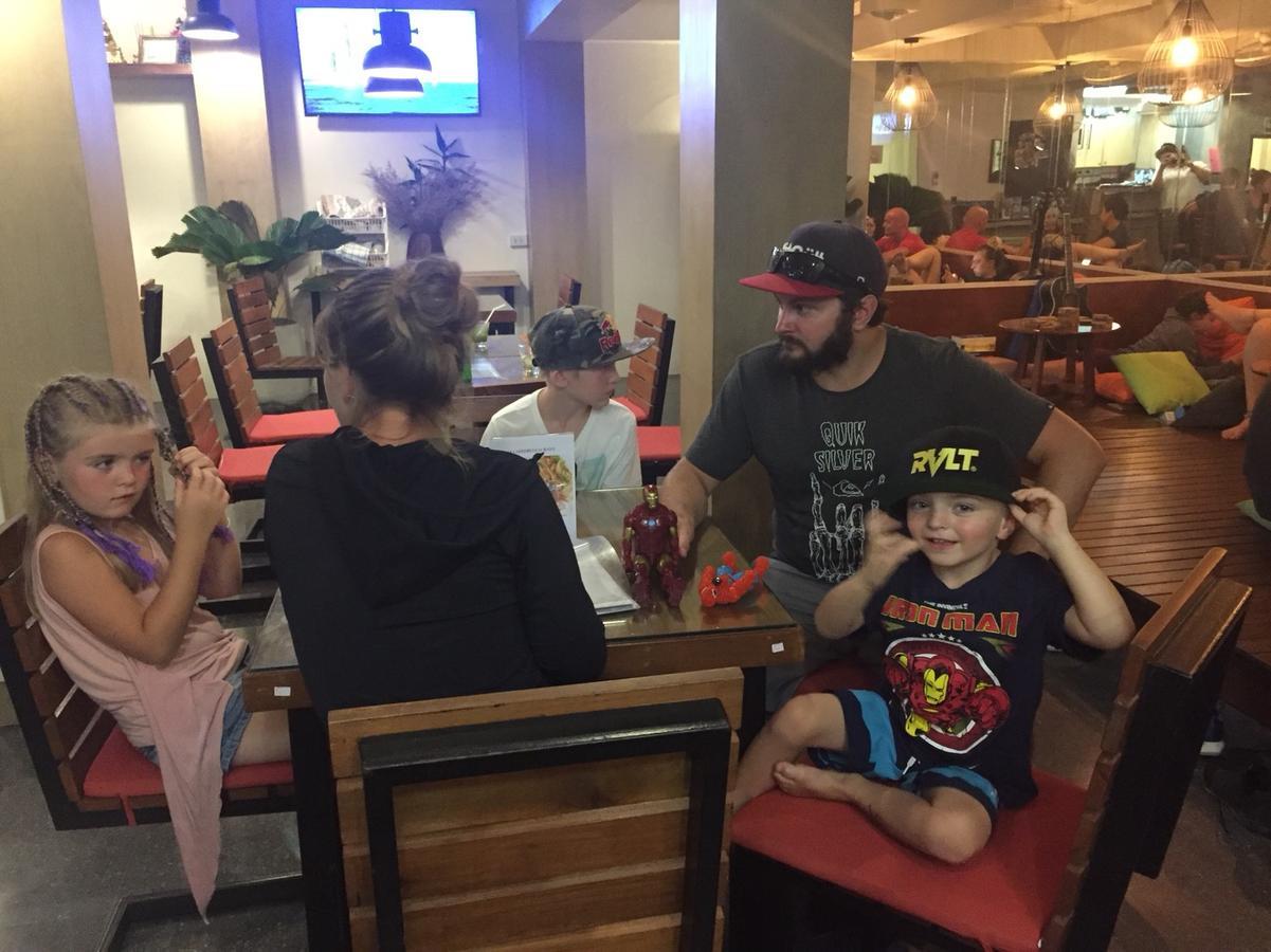 P168 Hostel Samui Чавенг Бийч Екстериор снимка